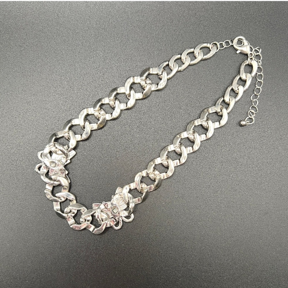 Butterfly Cuban Link Chain Necklace Silver Tone Y2K Rhinestone Bling Iced Out - Picture 5 of 9